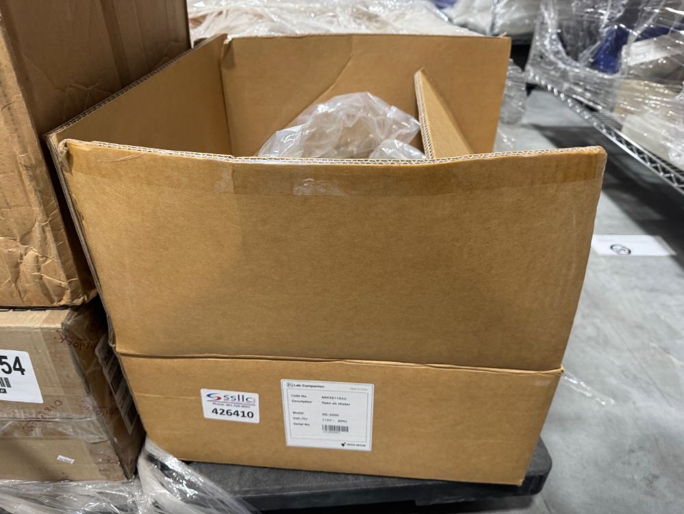 Image of Unused Lab Companion Open Air Shaker